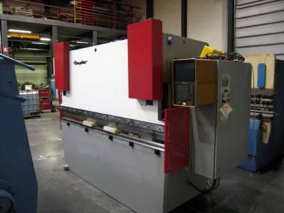 Листогибочный пресс  -  Beyeler - 65T x 2500 CNC (блок управления) 