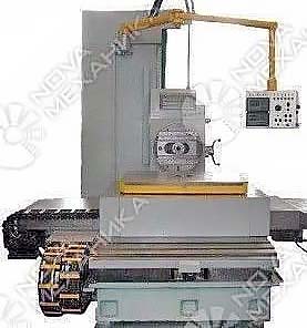 Горизонтально-расточной станок 2А622Ф11